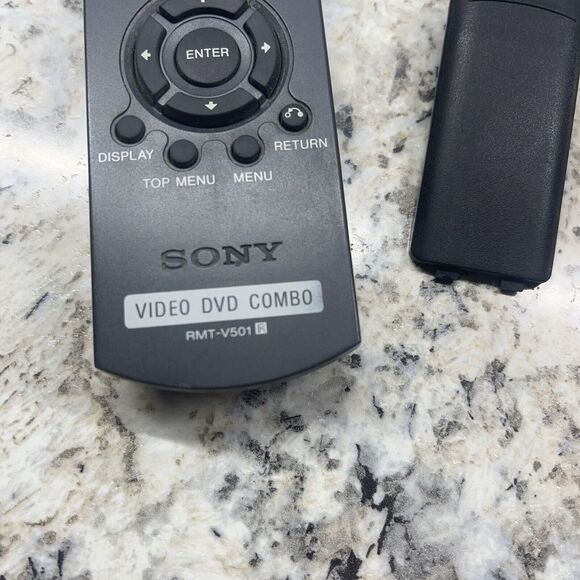 Genuine Sony RMT-V501A Video DVD Combo Player Remote Control UNTESTED - Picture 2 of 4